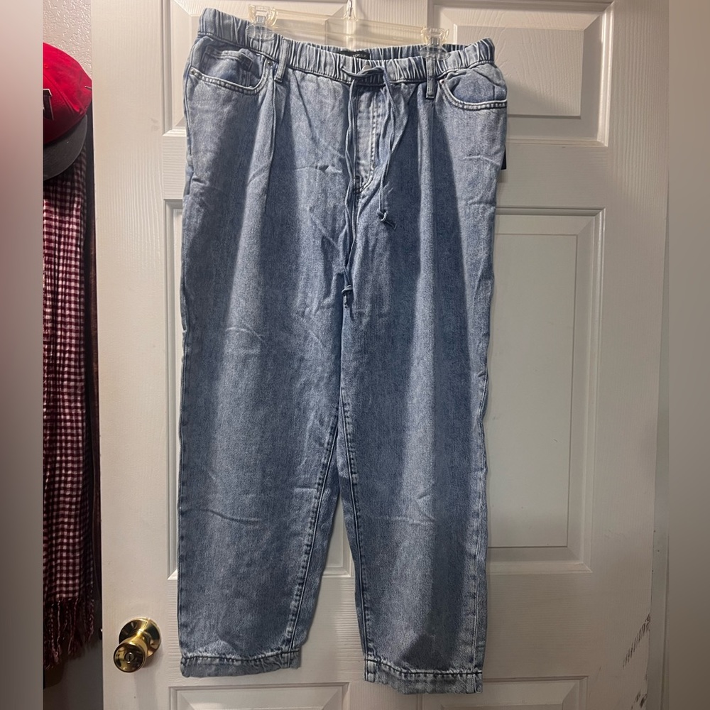 Banana Republic Jogger size 10 NWT woman